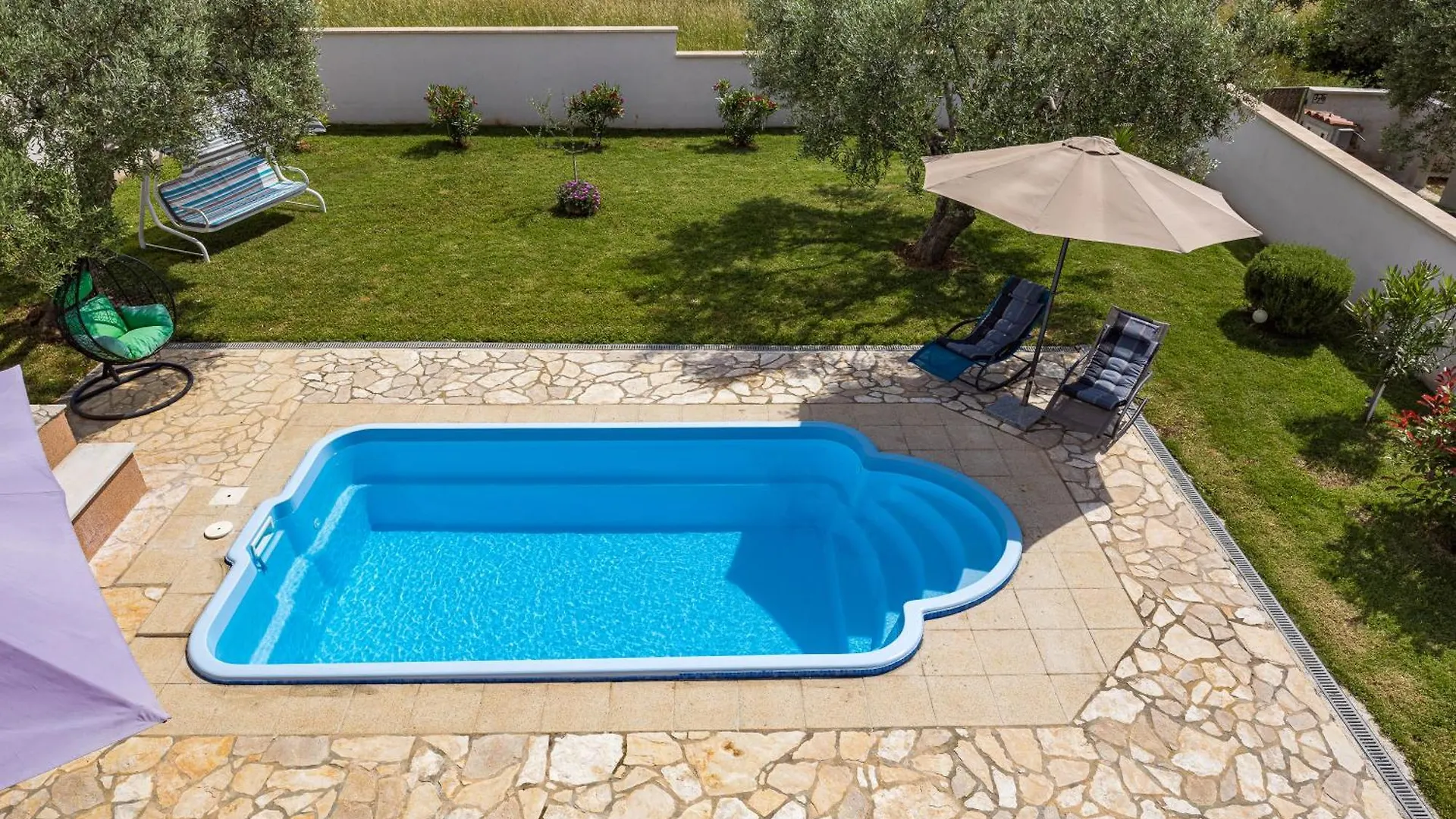 Villa Sunny Olive Peroj