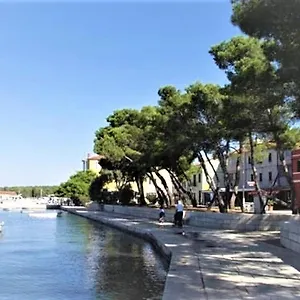 apartman-lp.pula-hotels.org/
